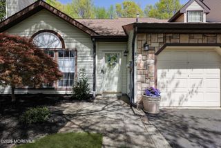 158 Colony Lane, Manalapan, NJ 07726