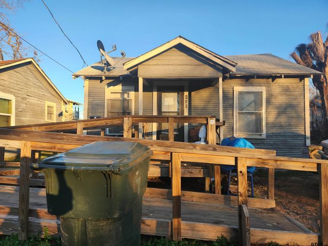 423 Herndon Ave, Tyler, TX 75702