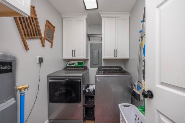 312 Yorktown Drive, Paris, KY 40361