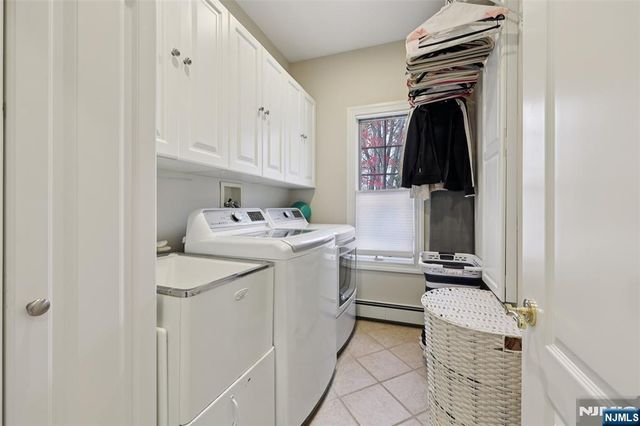 14 Henion Garden, Mahwah, NJ 07430