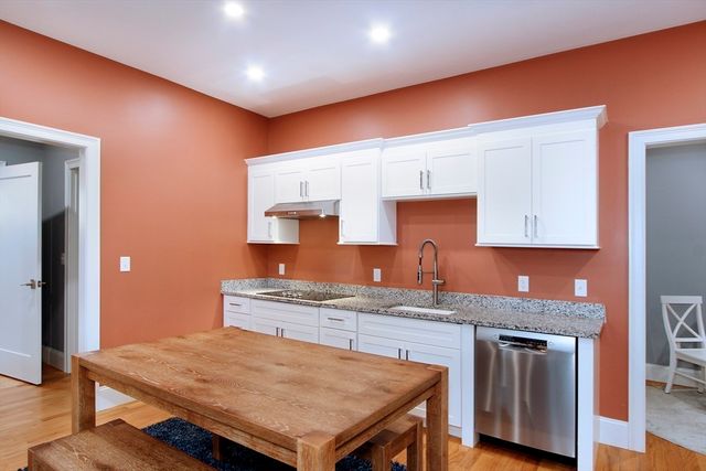 100 Dillingham Ave 101A, Falmouth, MA 02540