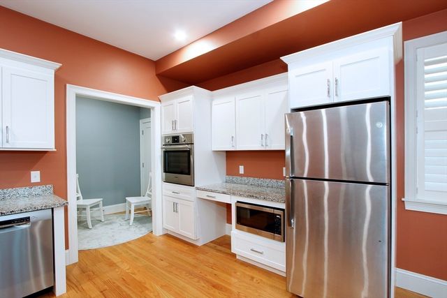 100 Dillingham Ave 101A, Falmouth, MA 02540