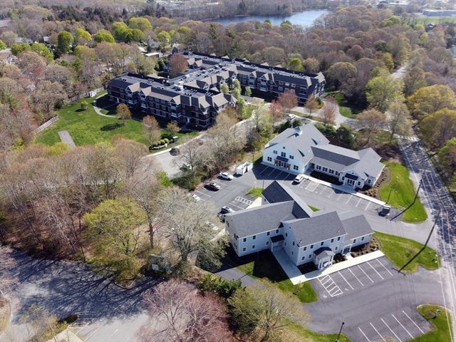 100 Dillingham Ave 101A, Falmouth, MA 02540