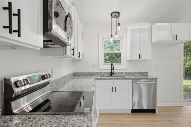 2034 Dunbar Drive, Columbus, OH 43224