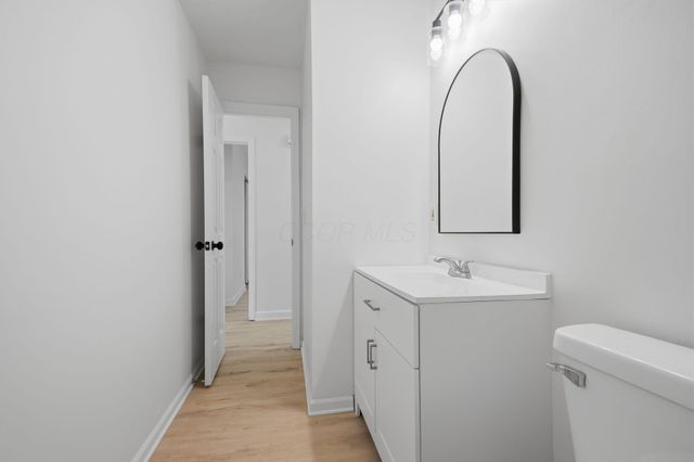 2034 Dunbar Drive, Columbus, OH 43224