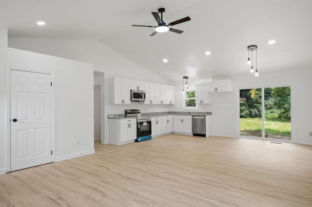 2034 Dunbar Drive, Columbus, OH 43224
