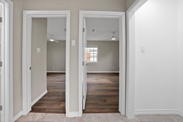 905 Skylark Drive, Arlington, TX 76010
