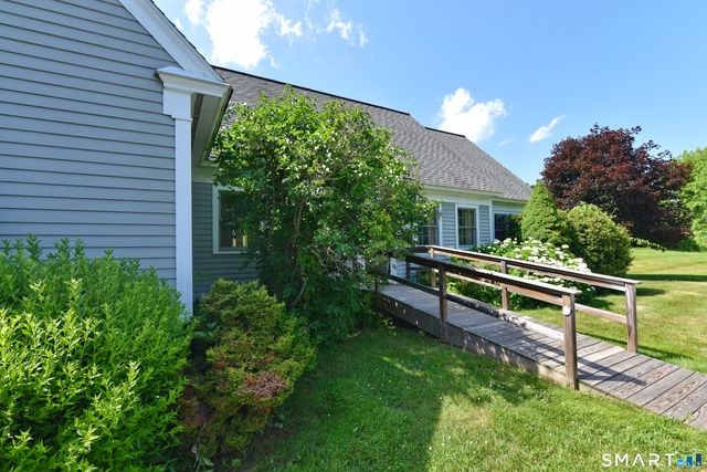 511 Perrin Road, Woodstock, CT 06281