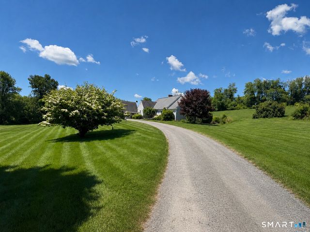 511 Perrin Road, Woodstock, CT 06281