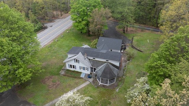 919 Chase Rd, Lunenburg, MA 01462
