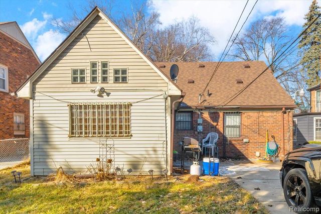 14004 Woodmont Avenue, Detroit, MI 48227