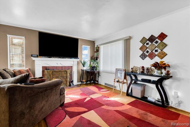 14004 Woodmont Avenue, Detroit, MI 48227