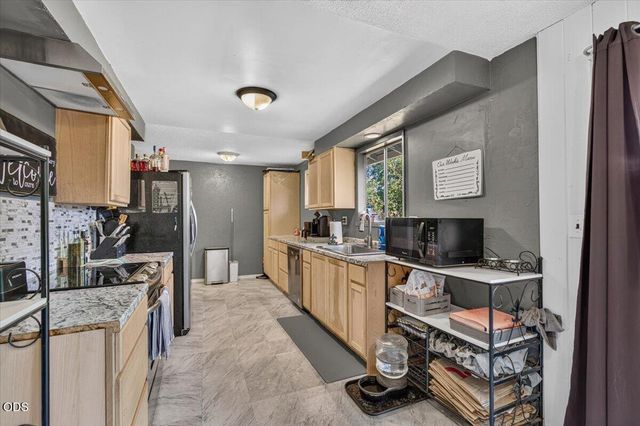 2633 Fenton Street, White City, OR 97503