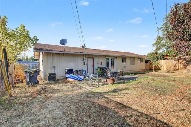 2633 Fenton Street, White City, OR 97503