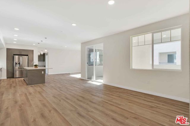 2850 Wagon Wheel Road 401, Oxnard, CA 93036