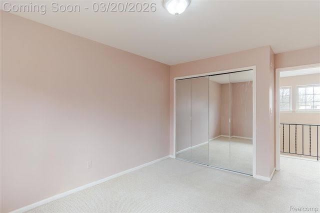 29332 Wellington Road W, Southfield, MI 48034