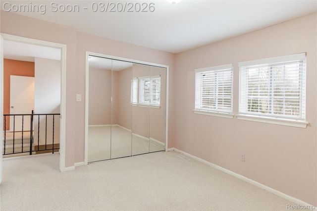 29332 Wellington Road W, Southfield, MI 48034