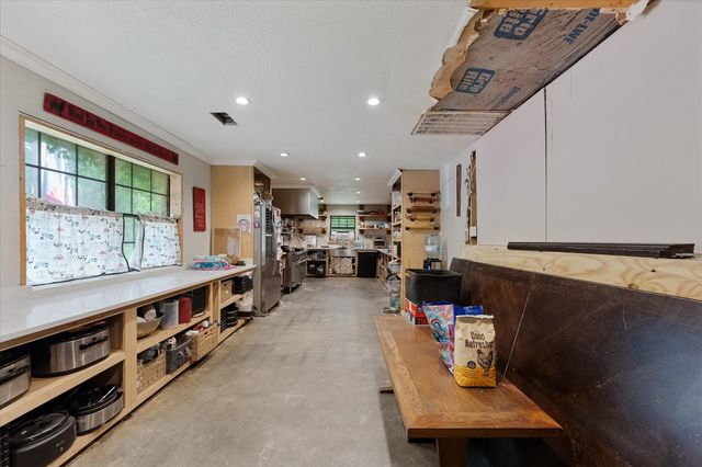 14024 Walding Woods Drive, Montgomery, TX 77356