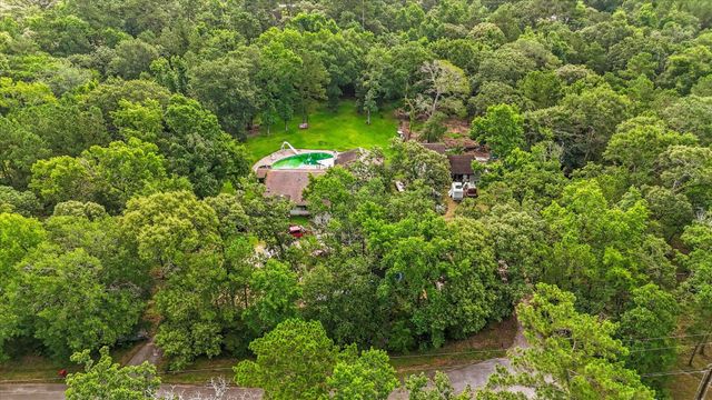 14024 Walding Woods Drive, Montgomery, TX 77356