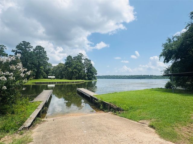 14024 Walding Woods Drive, Montgomery, TX 77356
