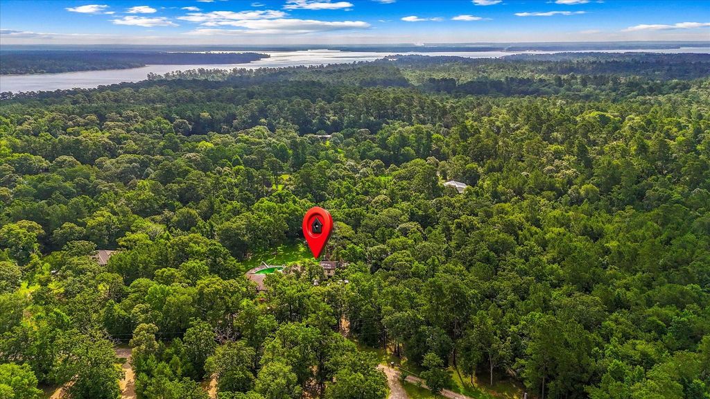 14024 Walding Woods Drive, Montgomery, TX 77356