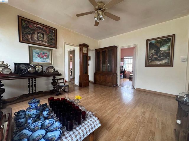 3420 Laguna Ave, Oakland, CA 94602