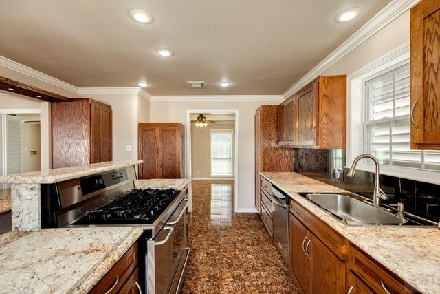 3217 Tern, Galveston, TX 77551