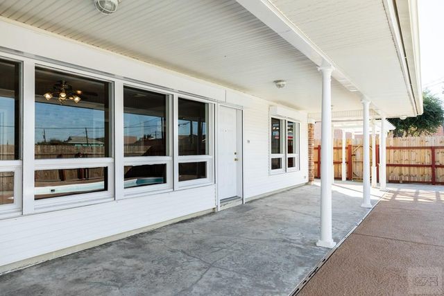 3217 Tern, Galveston, TX 77551