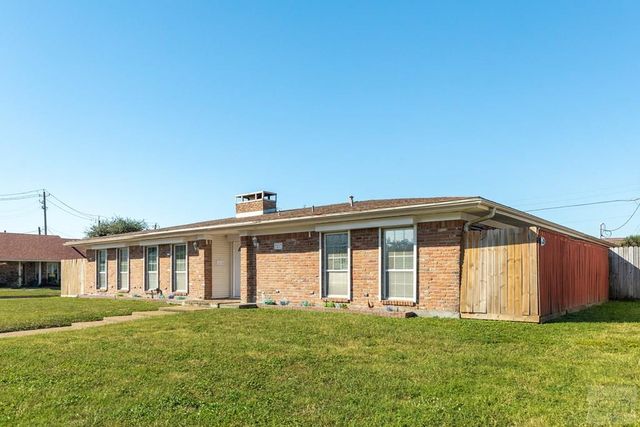 3217 Tern, Galveston, TX 77551