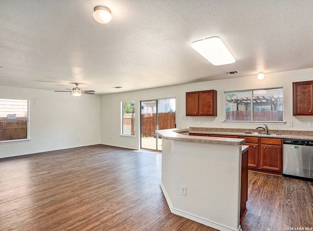 742 Pinafore, San Antonio, TX 78253