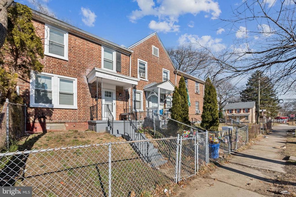 2940 N CONSTITUTION RD, CAMDEN, NJ 08104 — photo 2