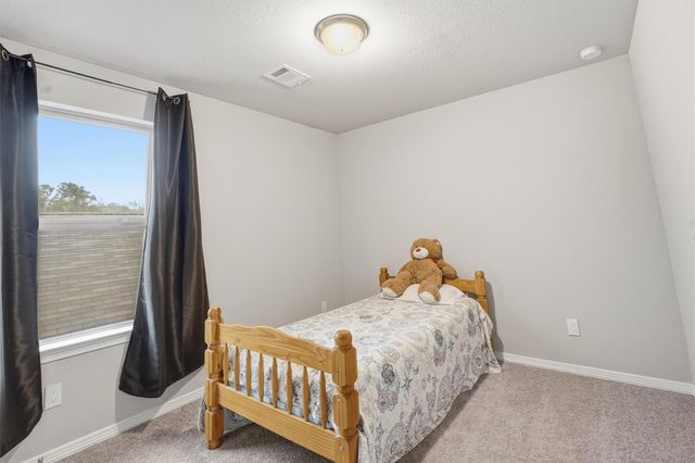 24818 Russet Bluff Trail, Houston, TX 77336