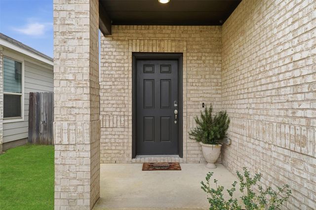 24818 Russet Bluff Trail, Houston, TX 77336