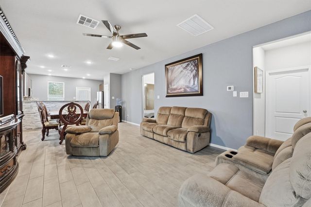 24818 Russet Bluff Trail, Houston, TX 77336