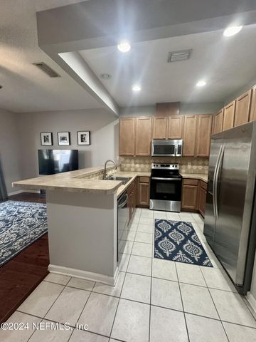 13497 SUNSTONE Street, Jacksonville, FL 32258