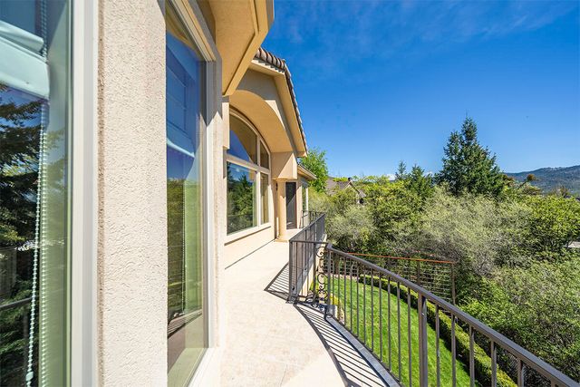 4506 Pinnacle Drive, Medford, OR 97504