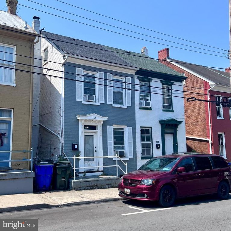 137 E ANTIETAM STREET, Hagerstown, MD 21740