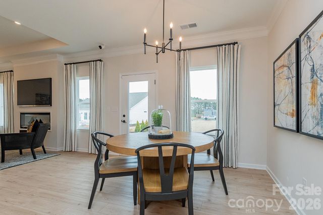 6222 Acacia Place, Midland, NC 28107