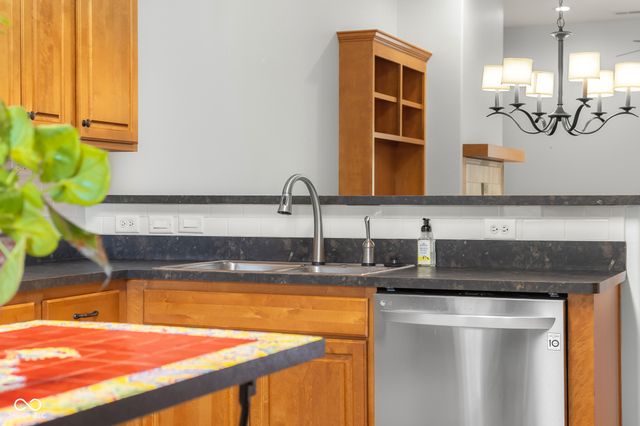 5029 Anna Maria Drive, Columbus, IN 47203
