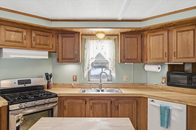 838 Middlewood Road, Williston, VT 05495