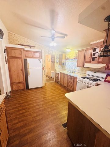 8191 Calabash 38, Fontana, CA 92335