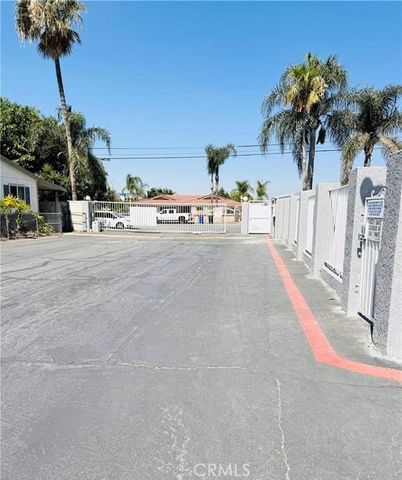 8191 Calabash 38, Fontana, CA 92335