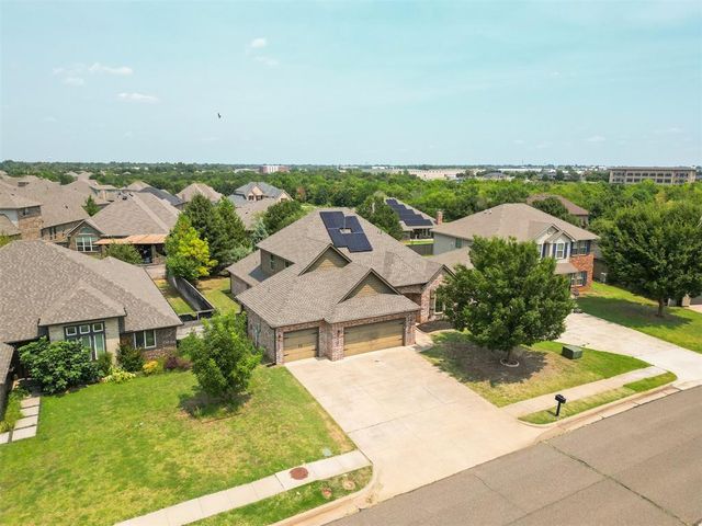 1411 Coneflower Road, Edmond, OK 73013