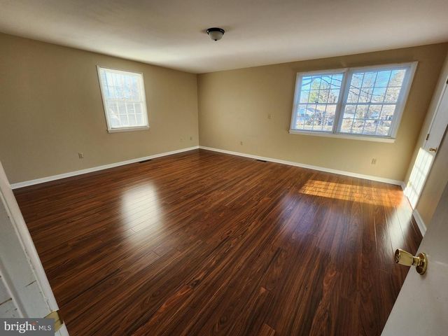 307 E MARBLE ST, Mechanicsburg, PA 17055