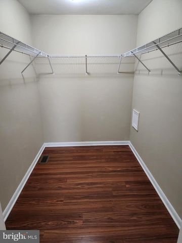 307 E MARBLE ST, Mechanicsburg, PA 17055