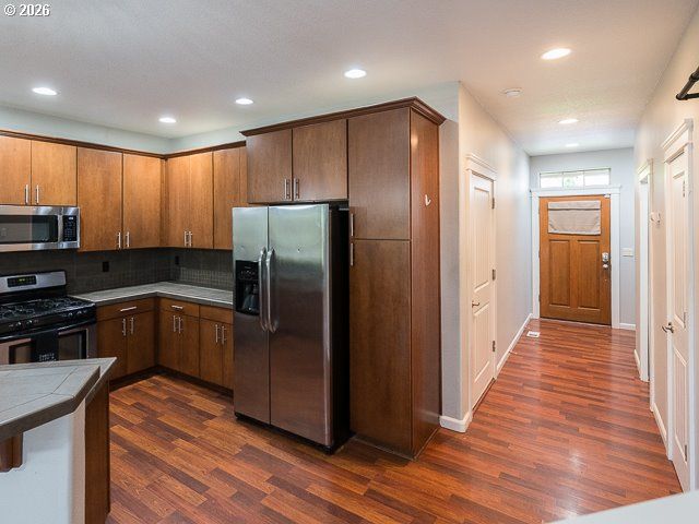 4943 Se LUCAS Ct, Milwaukie, OR 97267