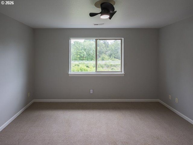 4943 Se LUCAS Ct, Milwaukie, OR 97267