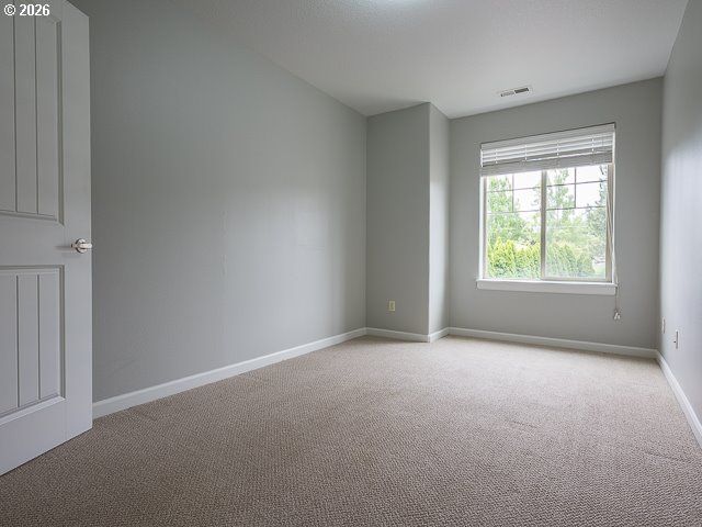 4943 Se LUCAS Ct, Milwaukie, OR 97267