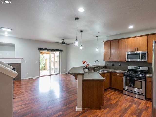 4943 Se LUCAS Ct, Milwaukie, OR 97267