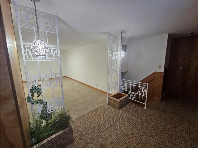 1107 S 2nd Street, Leavenworth, KS 66048